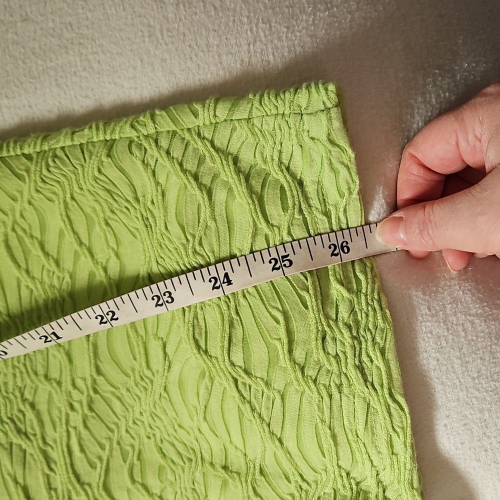 Groovy Textured Lime Green Midi Skirt - Picture 3 of 5